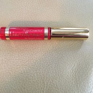 New Blu-Red LinerSense by SeneGence